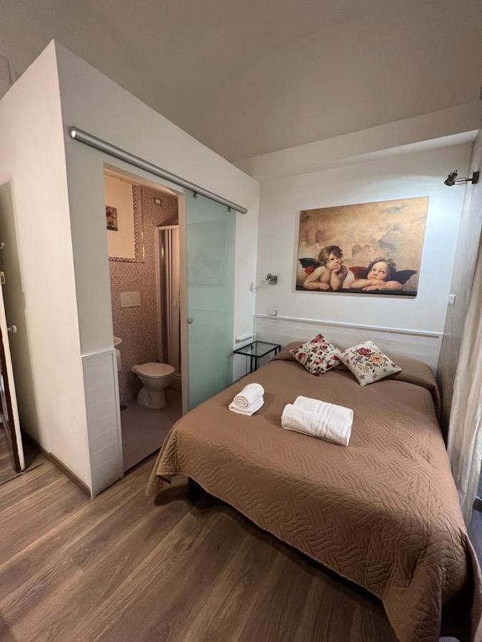Marcelina Vaticans Rooms Rome Exterior photo